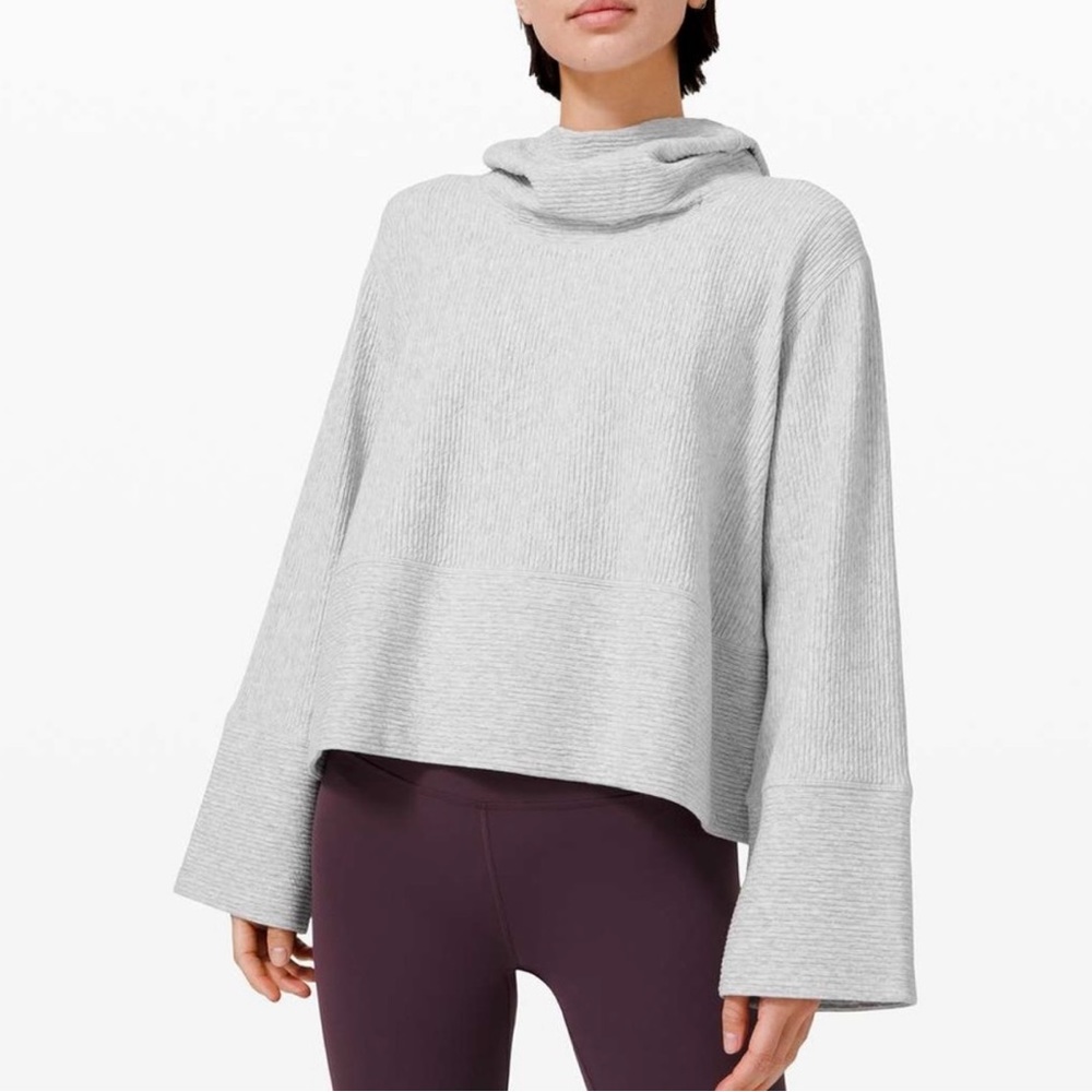 Lululemon Retreat Yourself Grey Pullover